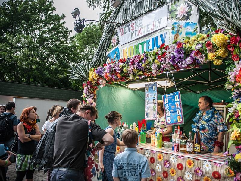 Festival Na jednom břehu v Hradci Králové.