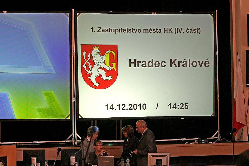 Již čtvrté ustavující zasedání, kde se hradecké zastupitelstvo pokoušelo zvolit primátora Hradce Králové (14. prosince 2010).