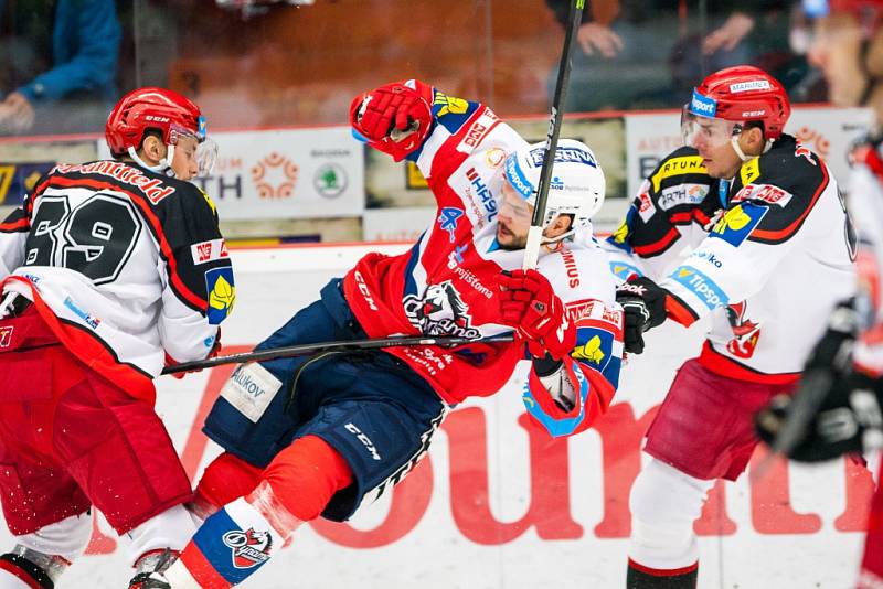 Hokejová extraliga: Mountfield HK - HC Dynamo Pardubice.