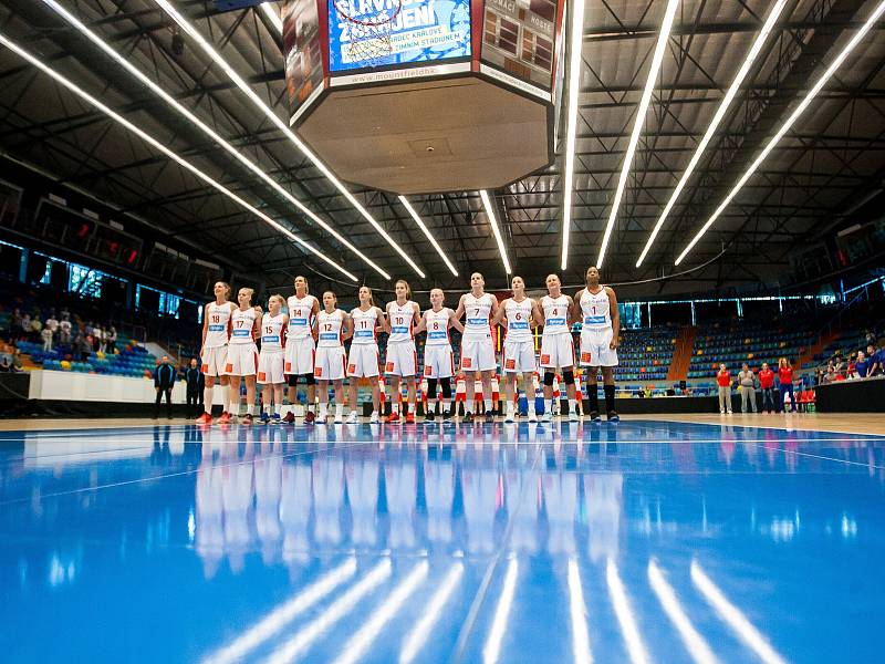 Přípravné utkání basketbalistek v Hradci Králové: Česká republika - Chrovatsko.