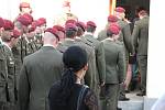 V Hradci Králové - Kuklenách proběhlo poslední rozloučení s Janem Šenkýřem, jedním z pěti vojáků zabitých při sebevraždeném útoku v afghánském Bagrámu