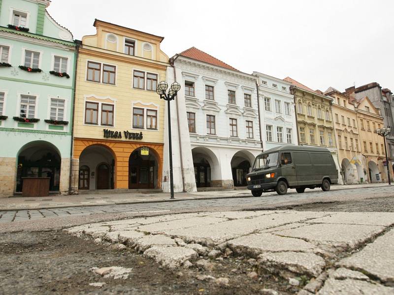 Velké náměstí v historickém centru Hradce Králové. Ilustrační fotografie.