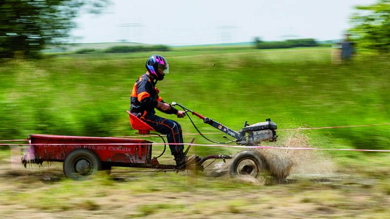 Terra Cup - závody zahradní techniky ve Výravě.