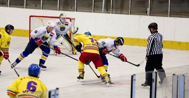 Hokejisté Opočna na soupeře z Nového Města nad Metují podruhé v sezoně nestačili.