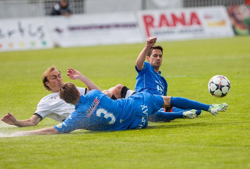 Fotbalová Synot liga: FC Hradec Králové - FC Baník Ostrava.