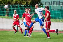 Podkrkonošské derby mezi Dvorem Králové nad Labem a Trutnovem je tahákem aktuálního víkendu na fotbalových trávnících.