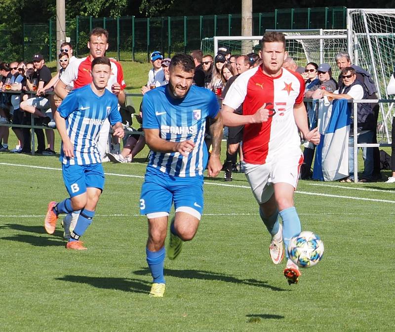 Finále: Libčany - Slavia Hradec Králové 2:2 (1:2), pen. 4:3.