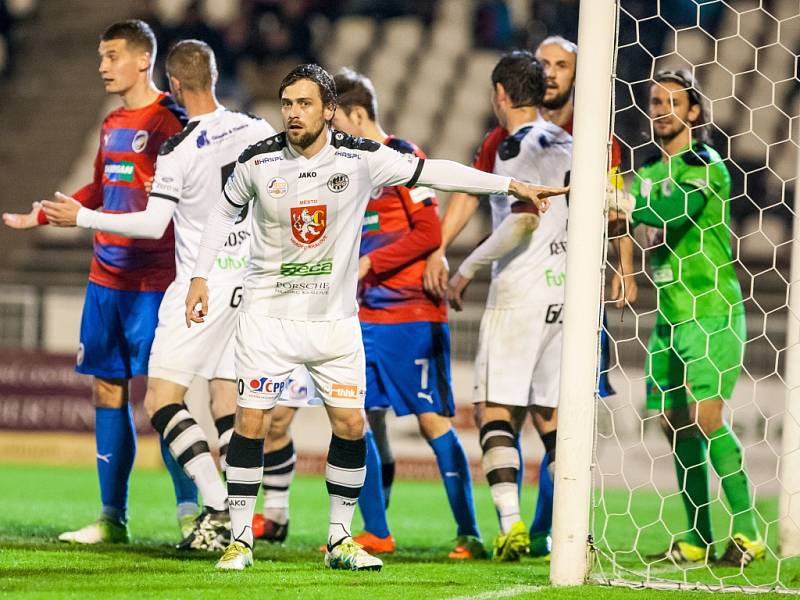 Fotbalová ePojisteni.cz liga: FC Hradec Králové - FC Viktoria Plzeň.