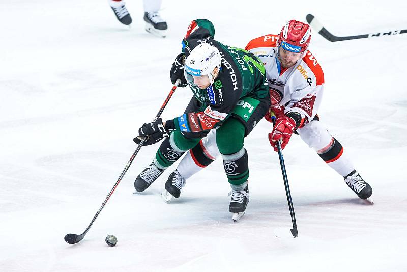 Předkolo hokejového Generali play off Tipsport extraligy: Mountfield HK - HC Energie Karlovy Vary.