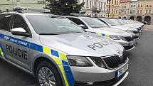 Třiadvacet nových policejních vozidel do kraje.