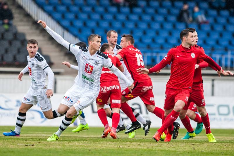 Fotbalová ePojisteni.cz liga: FC Hradec Králové - FC Zbrojovka Brno.