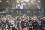 Na letišti v Hradci Králové začal 4. července 2018 dvacátý čtvrtý ročník festivalu Rock for People. Tradiční hudebnbní festival v Hradeckém festival parku. Vystoupily například Tři sestry či Vypsaná fixa