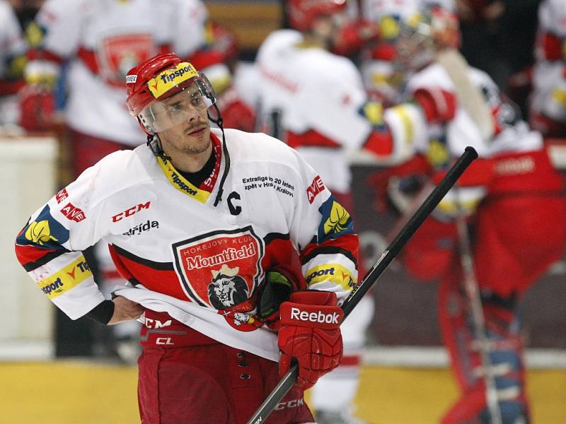 Čtvrtfinále play off hokejové extraligy: Mountfield HK - PSG Zlín.