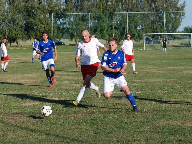 Krajská fotbalová I. B třída: TJ Sokol Nemyčeves - TJ Slavoj Skřivany.