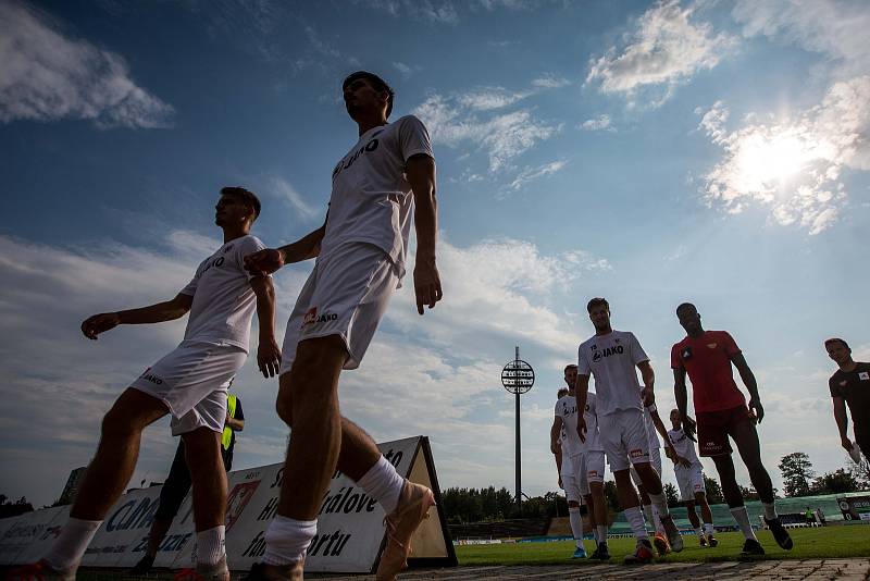 Fotbalová FORTUNA:NÁRODNÍ LIGA: FC Hradec Králové - FK Dukla Praha.