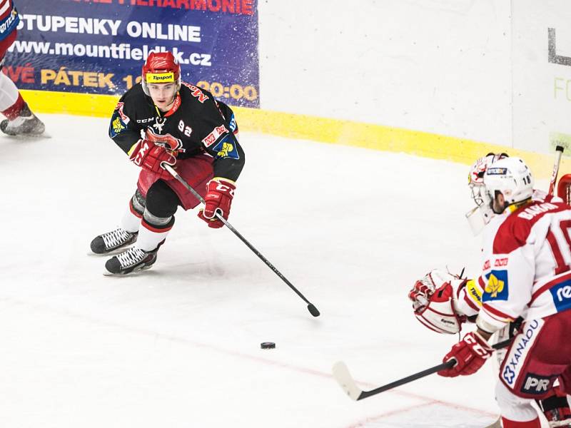 Hokejová extraliga: Mountfield HK - HC Slavia Praha.