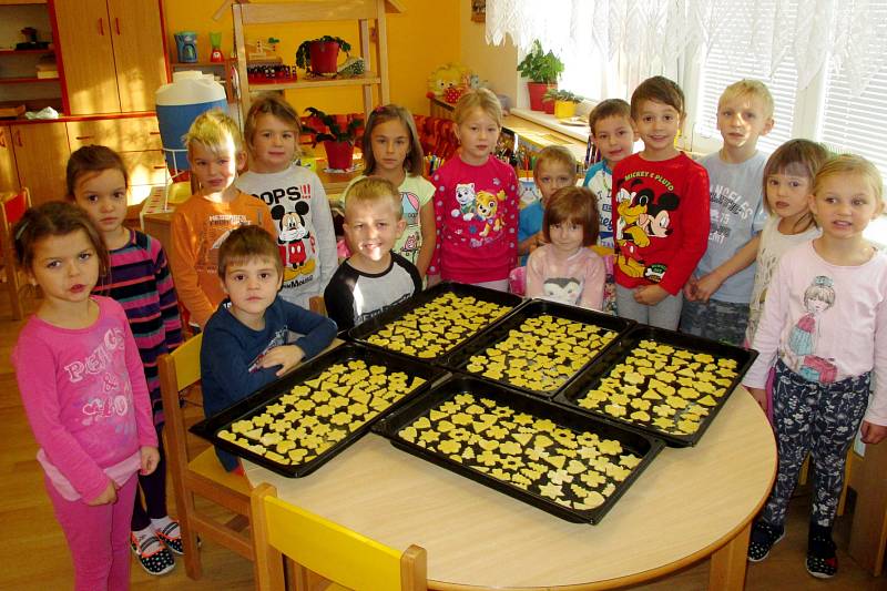 Děti z chlumecké Mateřské školy Beruška.