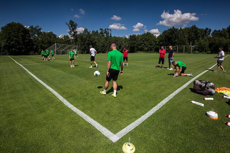 Fotbal fotbalová národní liga FC Hradec Králové  první trénink