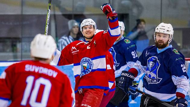 Novopačtí hokejisté souboj s Mosteckými Lvy odstartovali skvěle a v polovině duelu vedli 3:0. Přesto hosté dokázali výsledek zvrátit a zvítězili 4:3.