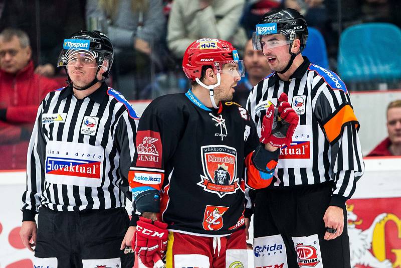 Hokejová extraliga: Mountfield HK - HC Verva Litvínov.