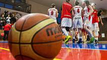 Ženská basketbalová liga - semifinále play off: Sokol Hradec Králové - Basketball Nymburk.