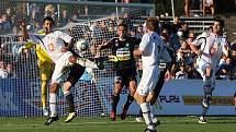 I. Gambrinus liga - 5. kolo: FC Hradec Králové - 1. FK Příbram 0:1 (0:0).