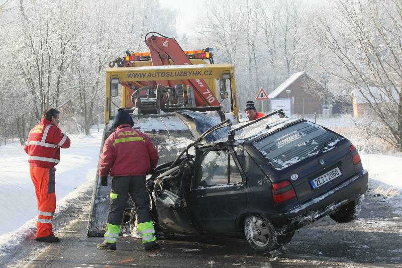 Vážná dopravní nehoda 9. ledna 2009, výjezd z Hradce Králové na Vysokou nad Labem