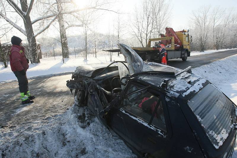 Vážná dopravní nehoda 9. ledna 2009, výjezd z Hradce Králové na Vysokou nad Labem