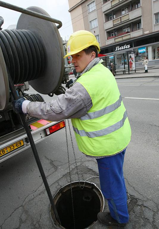 Počátek výstavby obchodního centra Amadeus