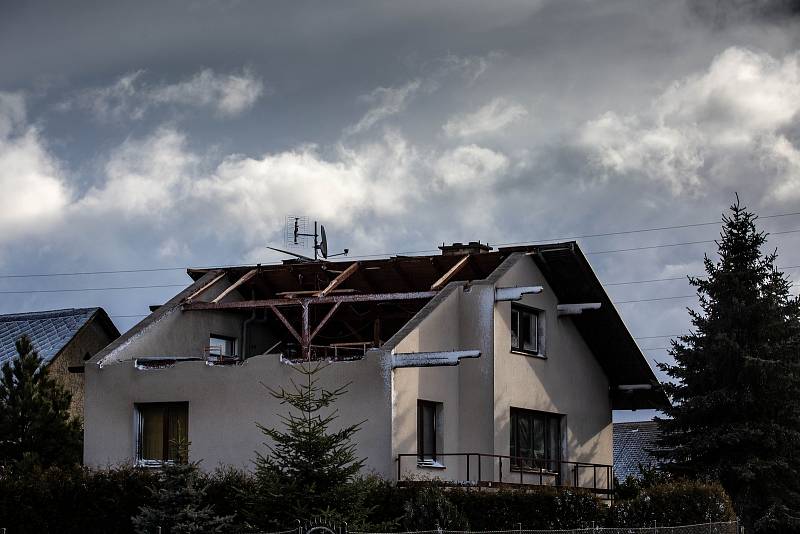 Likvidace škod a následků orkánu Sabine na Královéhradecku.