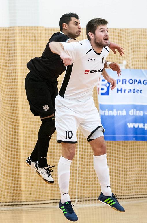 Chance futsal liga: Mados MT Hradec Králové - Balticflora Teplice.