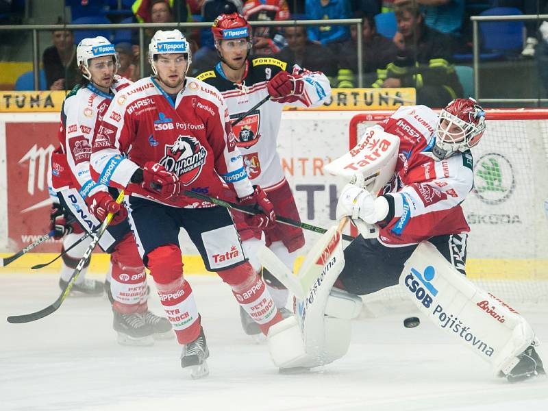 Hokejová extraliga: Mountfield HK - HC Dynamo Pardubice.