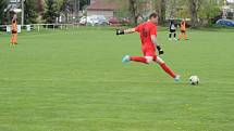 Malšovice - Třebeš B 2:4 (0:3).