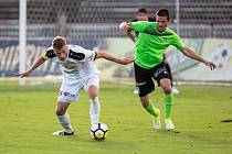 Fotbal fotbalová národní liga FC Votroci Hradec Králové  vs. FK Viktoria Žižkov