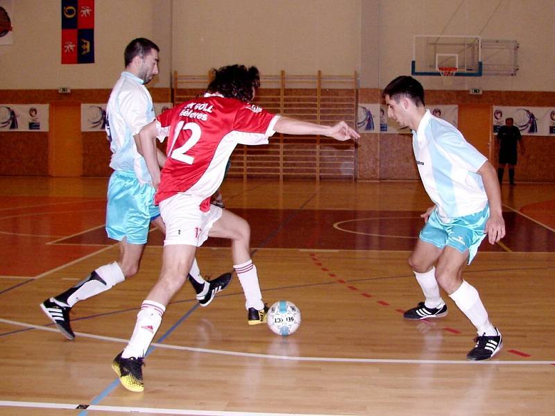 Futsalová II. liga - západ: Salamandr Hradec Králové - Goll Běloves.