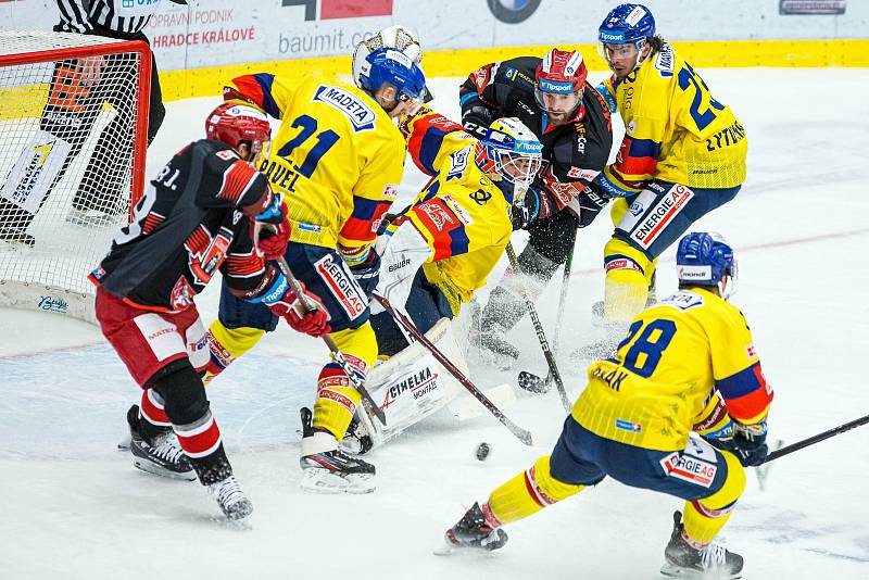 Hokejová extraliga: Mountfield HK - Madeta Motor České Budějovice.