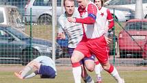 Krajský přebor ve fotbale: FC Slavia Hradec Králové - FK Chlumec nad Cidlinou.