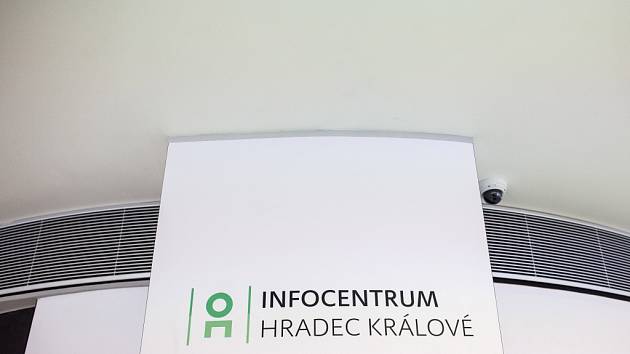 Městské informační centrum na Eliščině nábřeží v Hradci Králové.