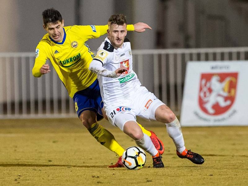 Čtvrtfinále fotbalového MOL Cupu: FC Hradec Králové - FC Fastav Zlín.