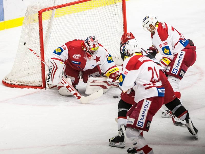 Hokejová extraliga: Mountfield HK - HC Slavia Praha.