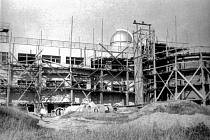 Stavba hradecké hvězdárny začala před 75 lety. Kraj dnes chystá její rekonstrukci.