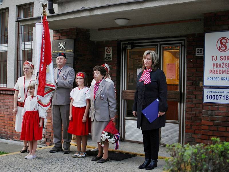 Památný den sokolstva - uctění památky Sokolskou župou Orlickou v Hradci Králové.