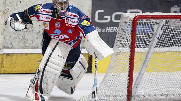 Hokejová extraliga: Mountfield HK - HC ČSOB Pojišťovna Pardubice.