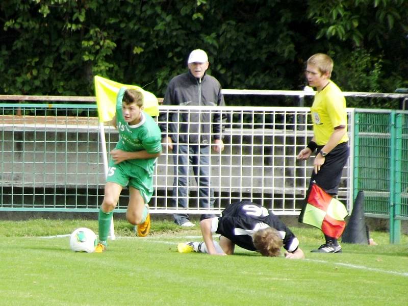 Fotbalový krajský přebor: Olympia Hradec Králové - Hořice.