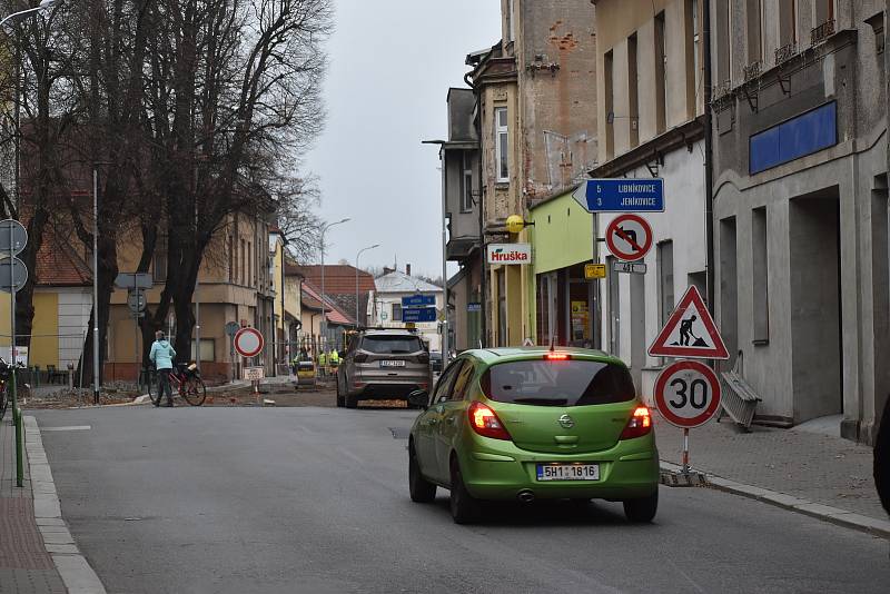 Města čekají po sebevraždě jednatele firmy na určení opatrovníka