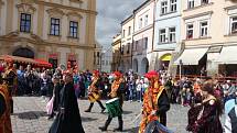 Královna Eliška navštívila Hradec, chystá se ohňostroj