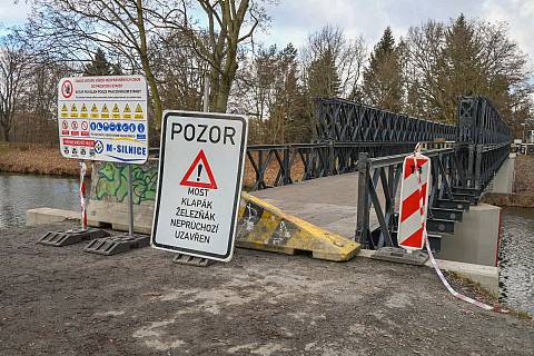 Most Klapák mezi Malšovicemi a Slezským Předměstím se otevře do konce února.