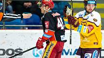 Hokejová extraliga: Mountfield HK - HC Dukla Jihlava.