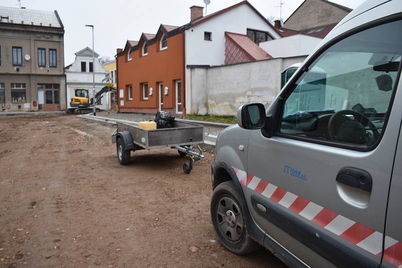 Města čekají po sebevraždě jednatele firmy na určení opatrovníka