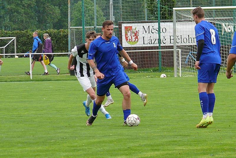 TJ Lázně Bělohrad - SK Solnice (modré dresy) 0:4.
